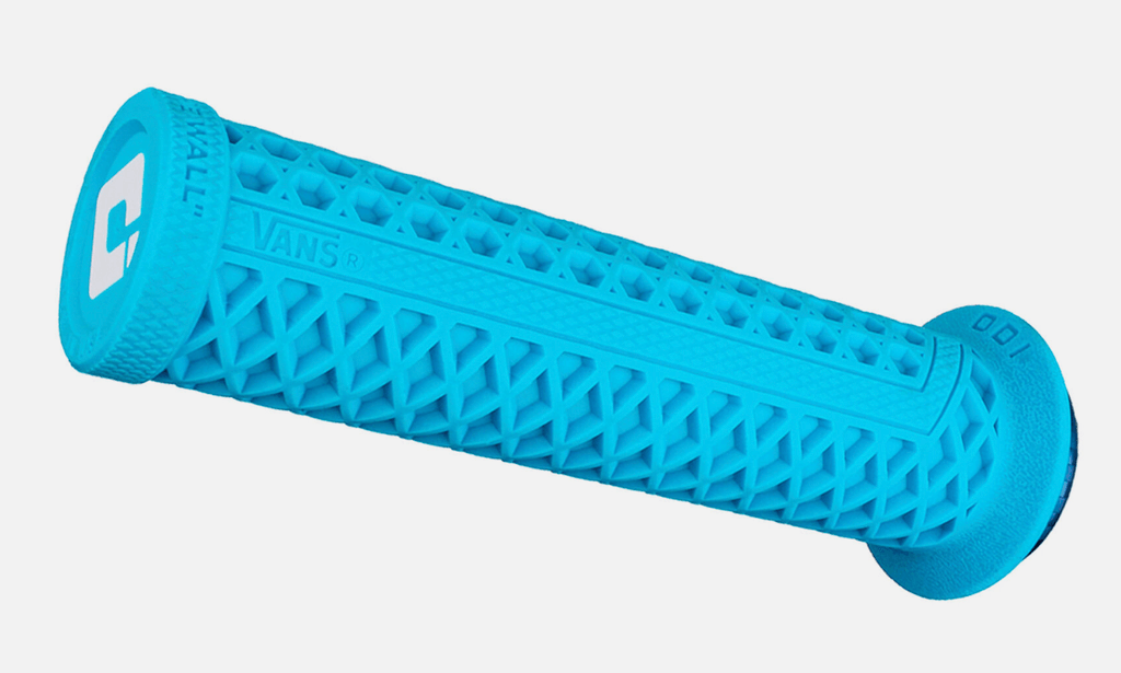 Puños ODI Vans, v2.1 Lock-On ,MTB , Closed End ,135mm, Wht/Light Blu w/ Blu