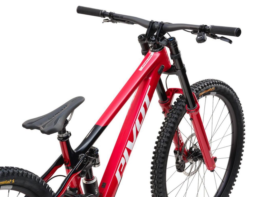 Pivot Phoenix DH detalle