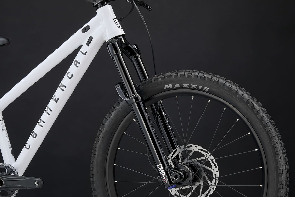 Bicicleta Infantil Commencal Meta HT 24 Pure White 2026