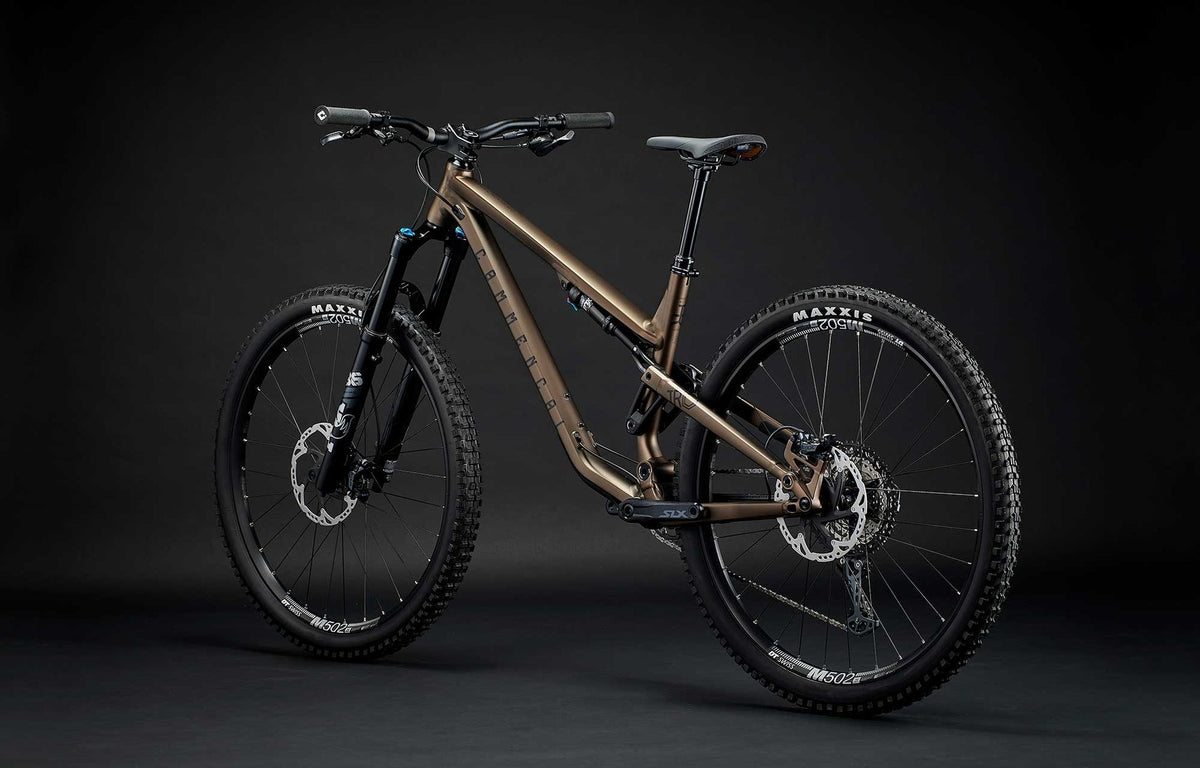 Bicicleta Commencal Meta TR V4 Essential Frozen Brown