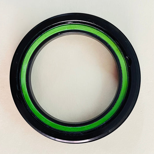 TUNE Taza de direccion BUBI semi-integrada inferior ZS56/40, negra