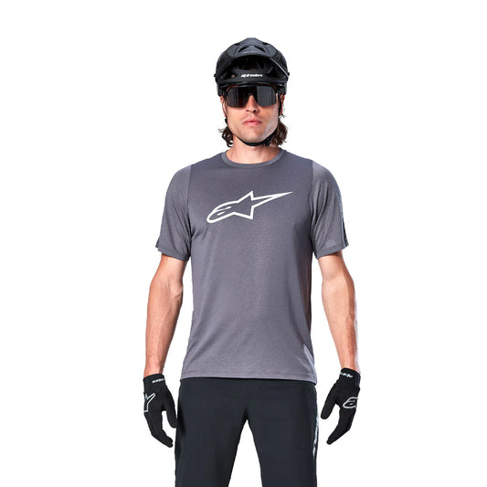 Jersey A-Dura DRI ASTAR Gris Oscuro - Manga Corta Alpinestars