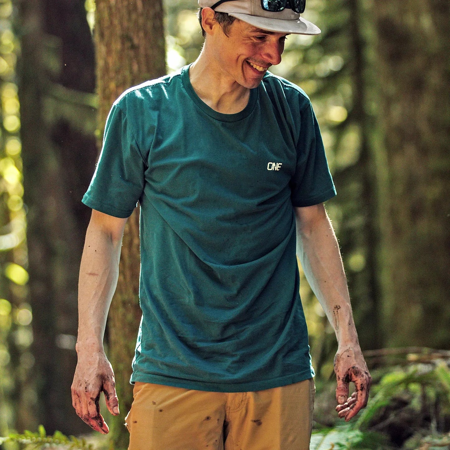 Playera OneUp Mini Logo