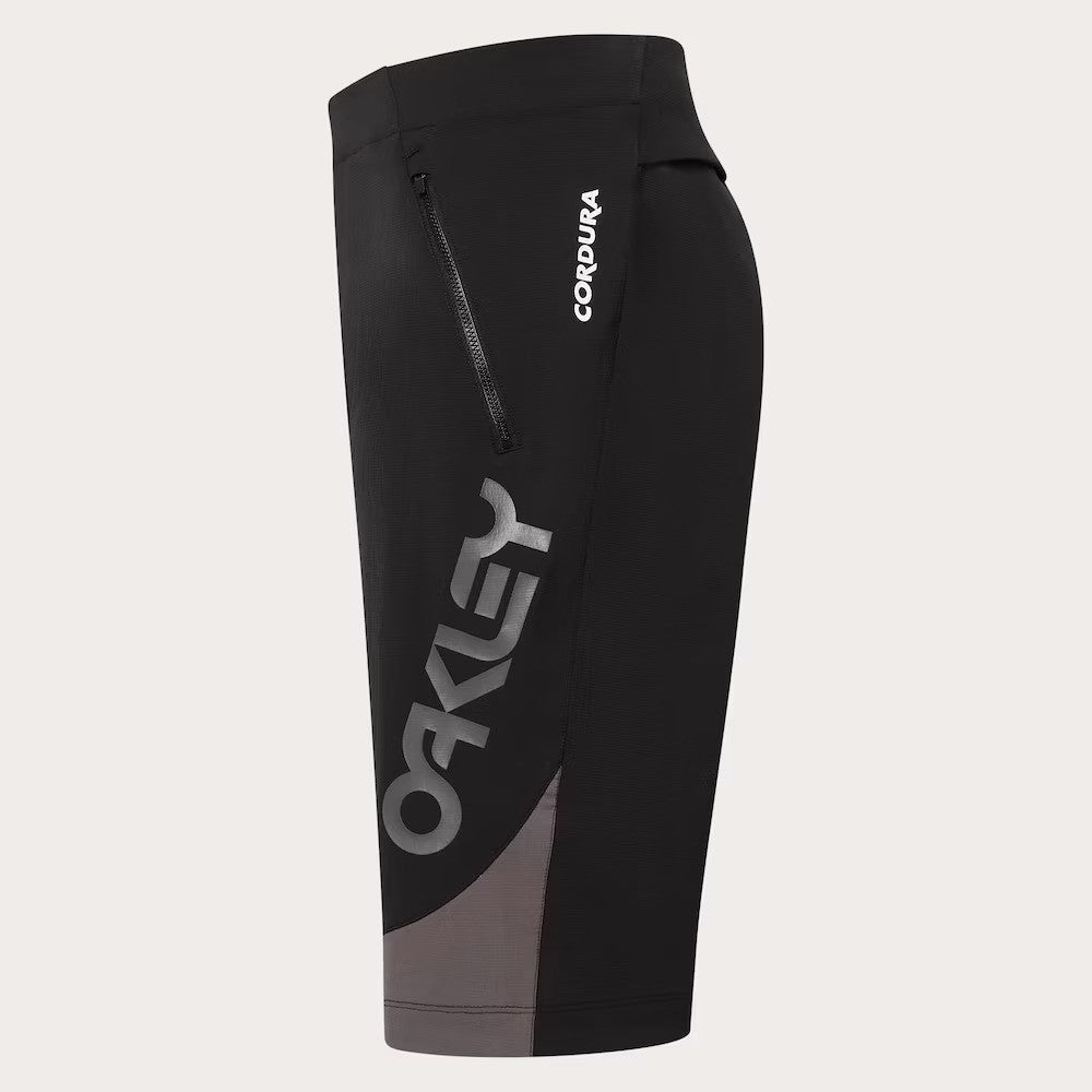 Short Oakley Maven Scrub Negro/Gris
