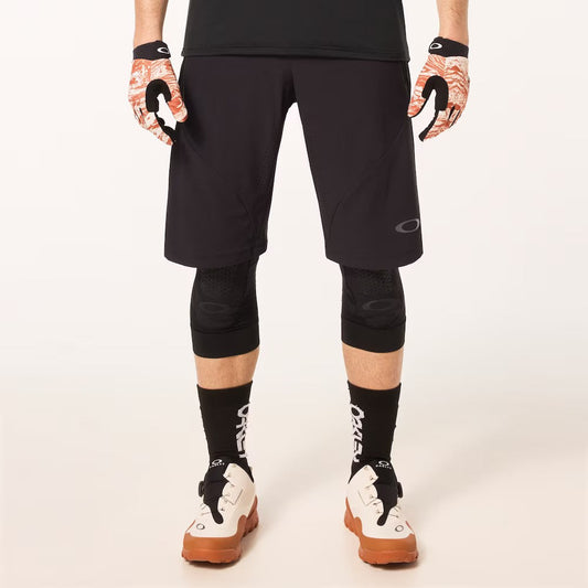 Short Oakley Seeker Airline C-Pad Black